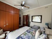 Bed Room 2 of property in Meer En See