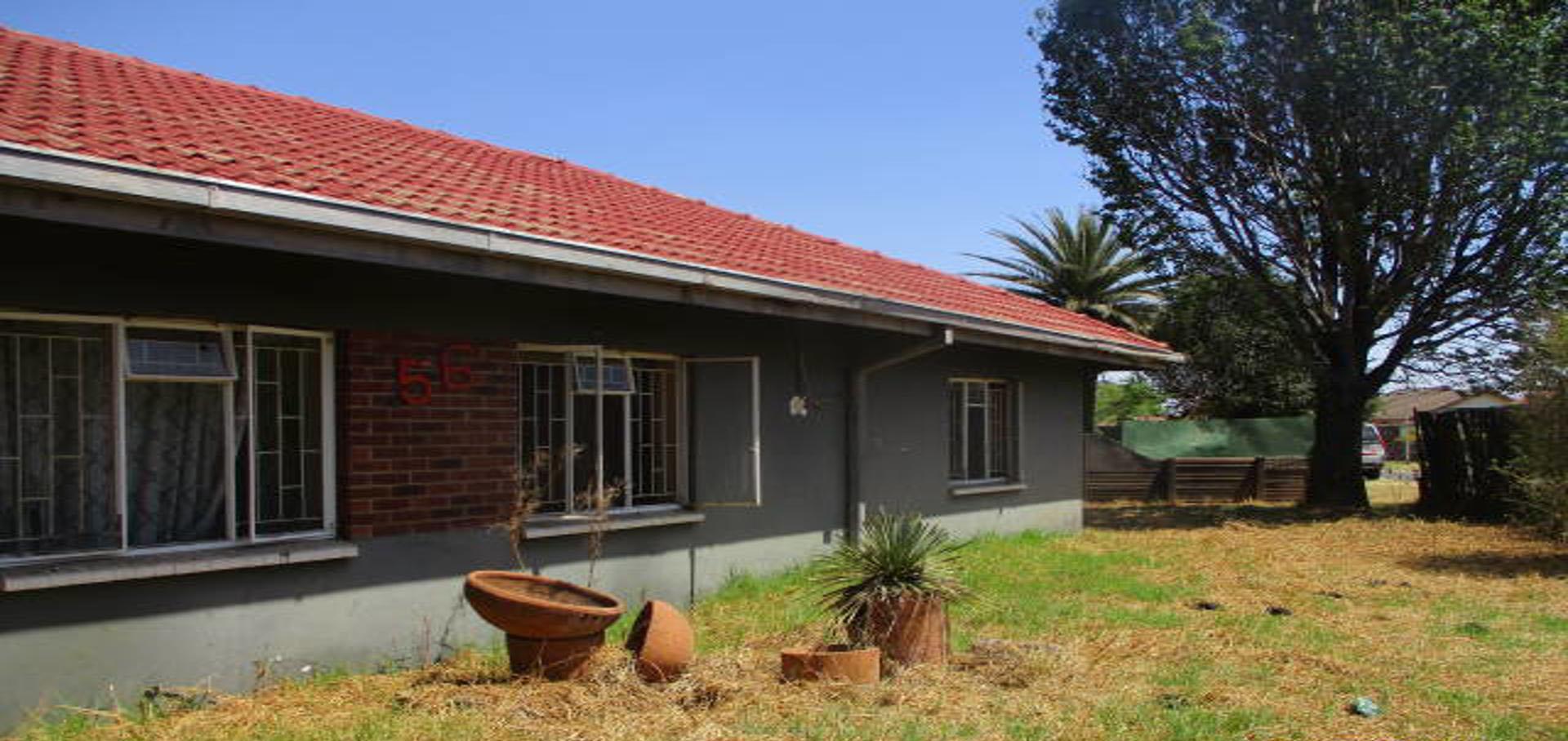 Front View of property in Pullens Hope