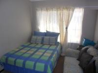 Bed Room 1 - 8 square meters of property in Bloemfontein