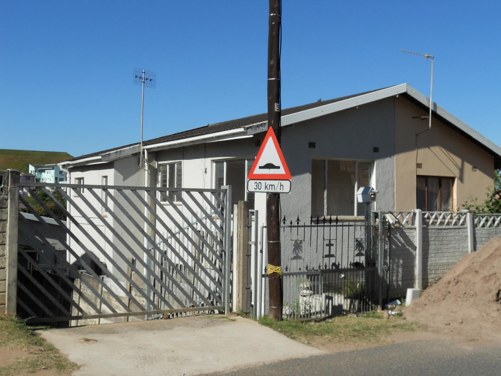 Front View of property in Chatsworth - KZN