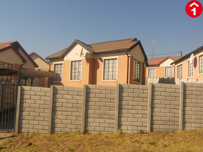  of property in Mahube Valley