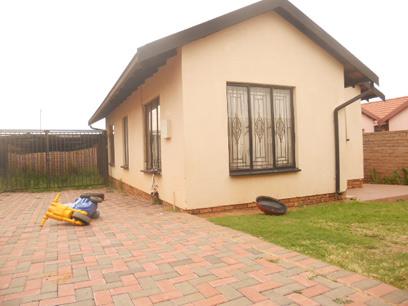  of property in Naturena