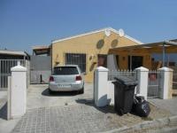 2 Bedroom 1 Bathroom House for Sale for sale in Kensington - CPT