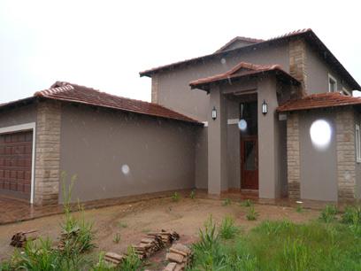 3 Bedroom House for Sale For Sale in Silver Lakes Golf Estate - Home Sell - MR03195
