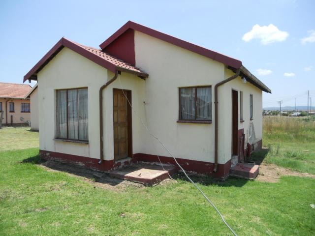 MyRoof - Absa Repossessed 3 Bedroom House For Sale in Lakeside - MR033343