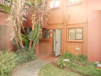 2 Bedroom Simplex for Sale For Sale in Bloubosrand - Private Sale - MR03514