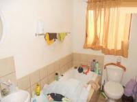 Main Bathroom - 3 square meters of property in Johannesburg North
