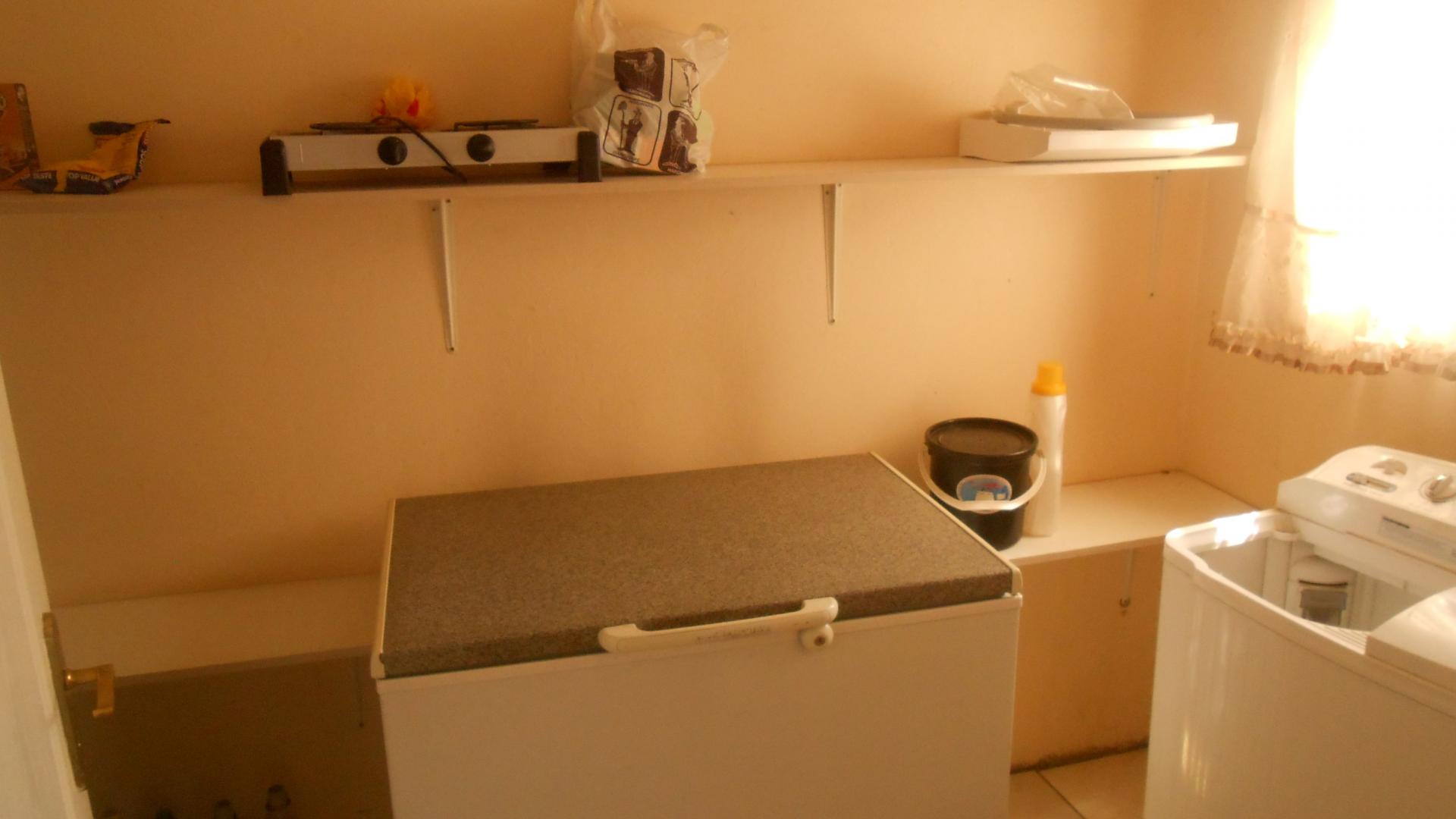 Kitchen - 29 square meters of property in Bronkhorstspruit