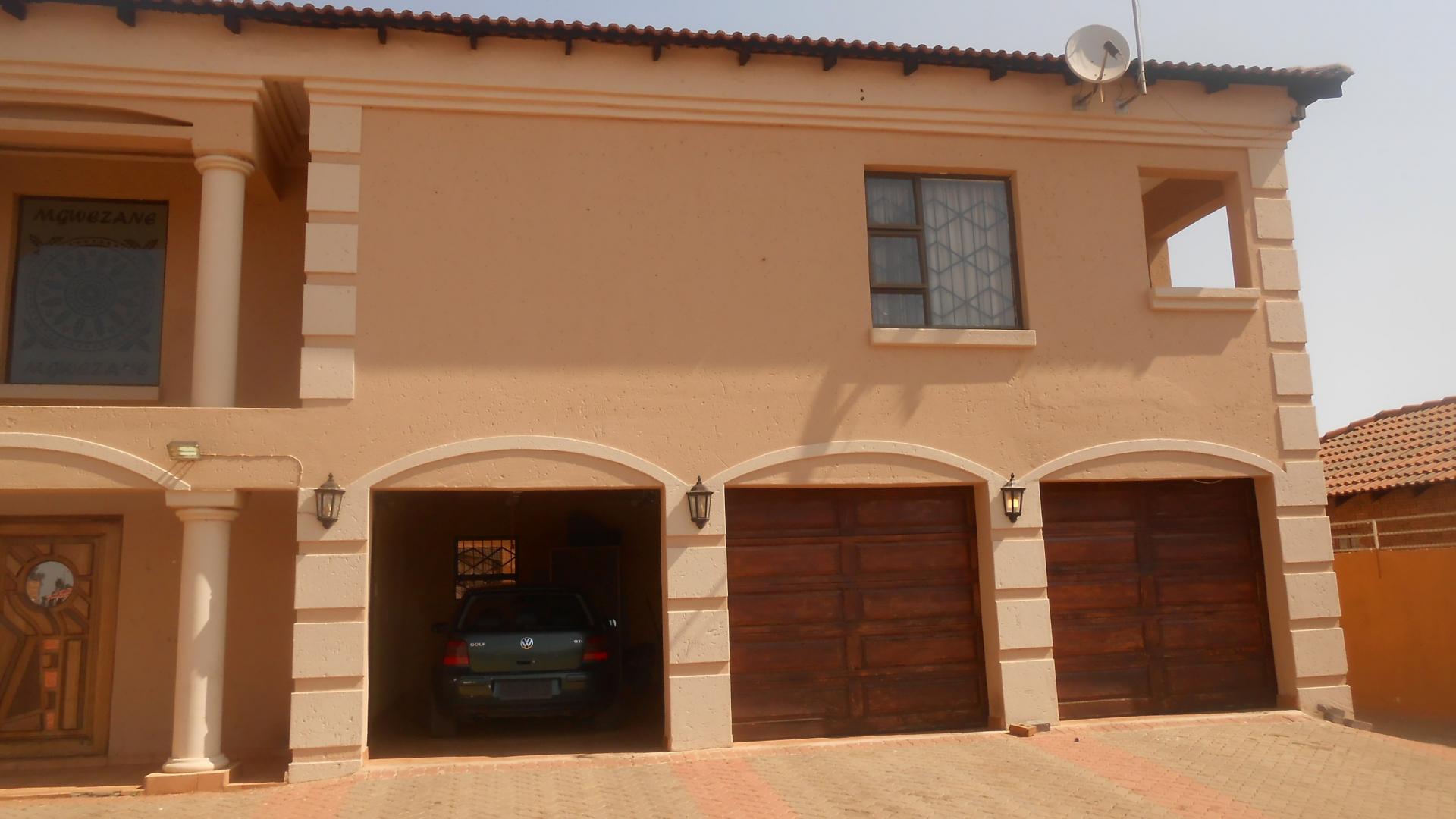 Front View of property in Bronkhorstspruit