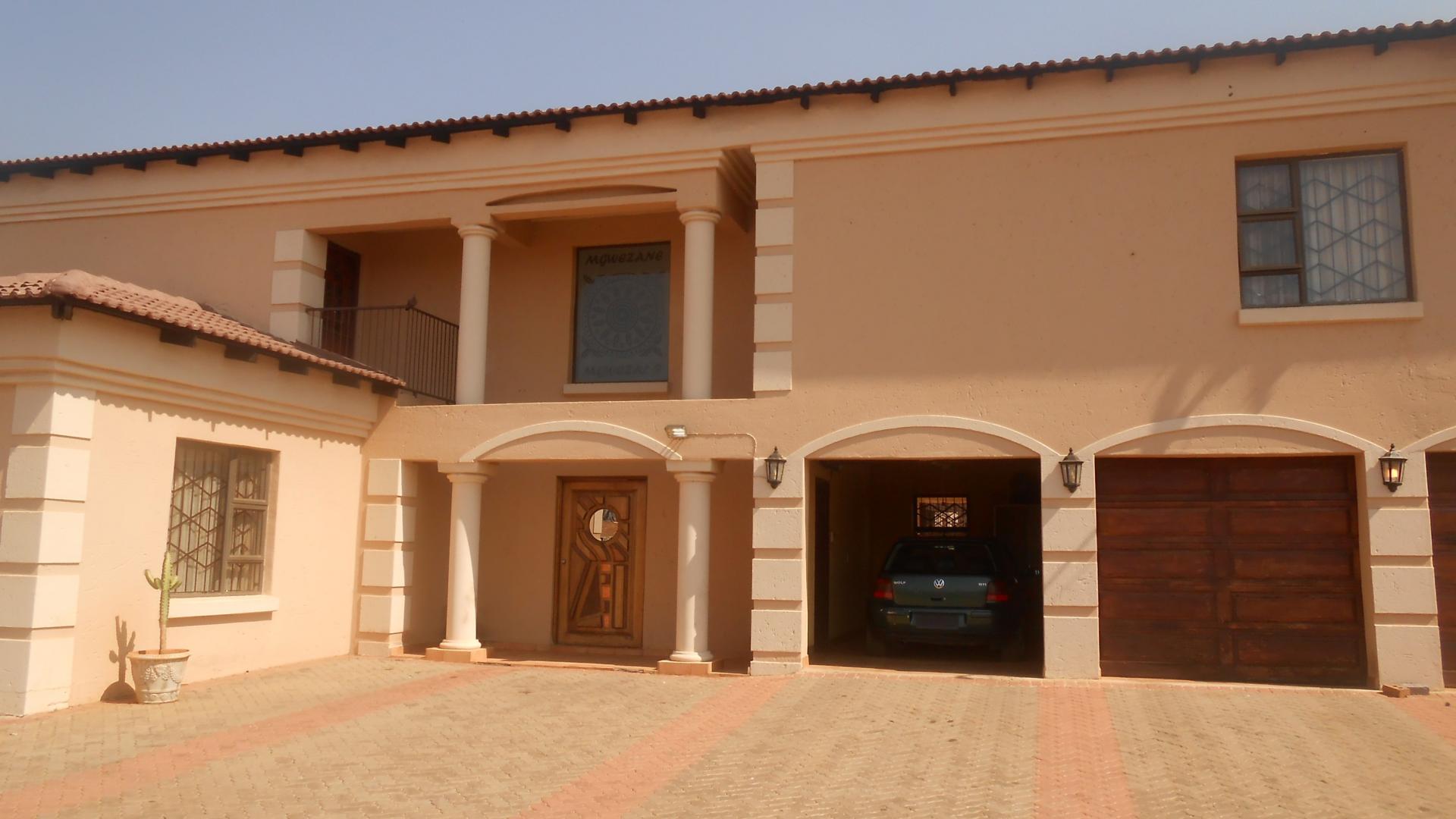 Front View of property in Bronkhorstspruit