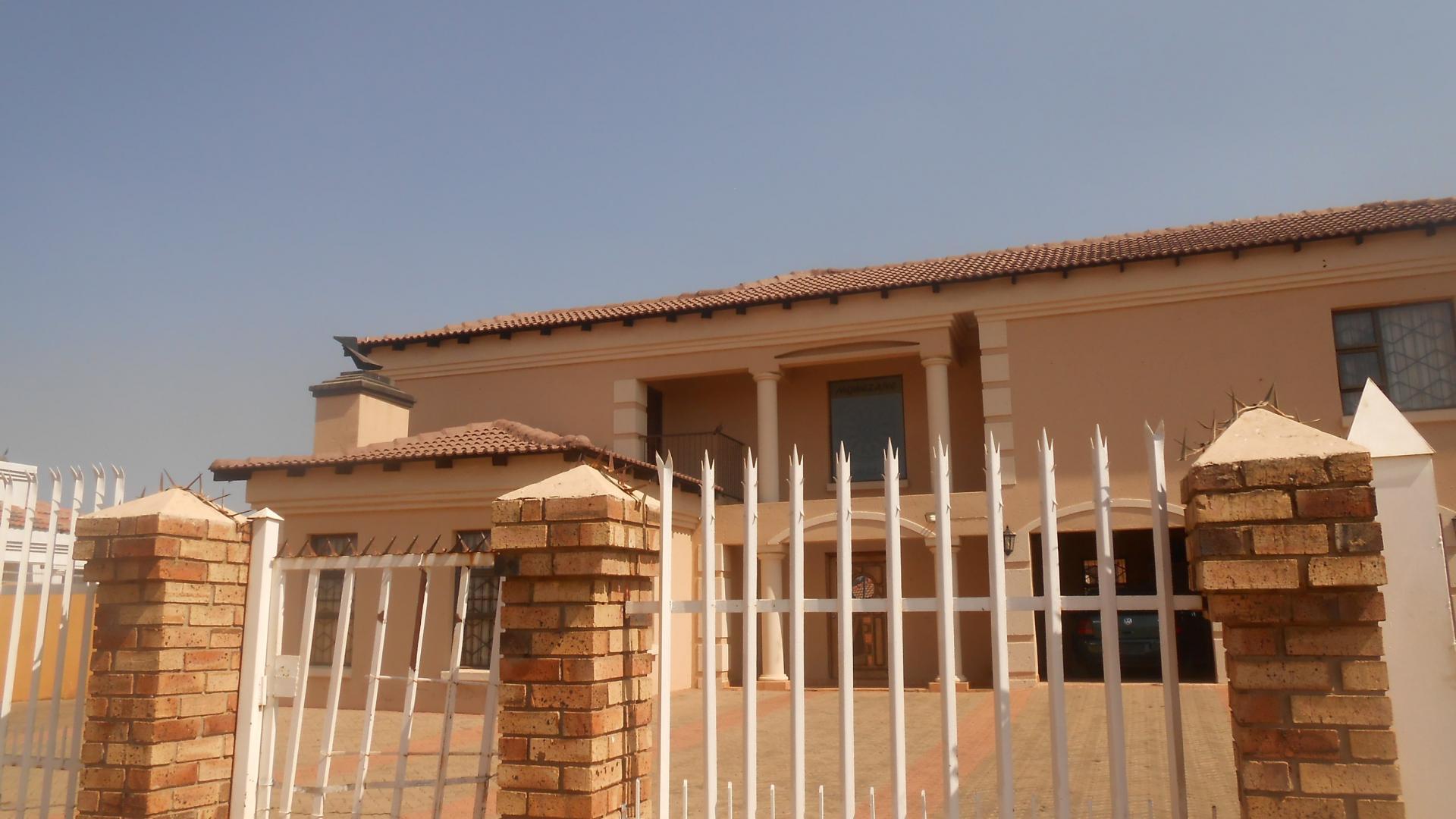 Front View of property in Bronkhorstspruit