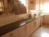 Kitchen - 29 square meters of property in Bronkhorstspruit