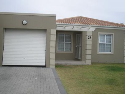 3 Bedroom Cluster for Sale and to Rent For Sale in Muizenberg   - Home Sell - MR038487