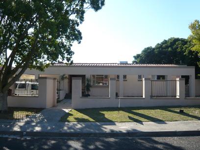 3 Bedroom House for Sale For Sale in Bellville - Home Sell - MR04227