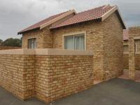 2 Bedroom 1 Bathroom Simplex for Sale for sale in Randfontein