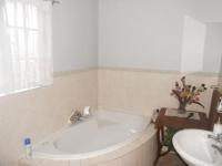 Bathroom 1 - 8 square meters of property in Meyerton