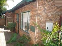 2 Bedroom 2 Bathroom Simplex for Sale for sale in Wierda Glen