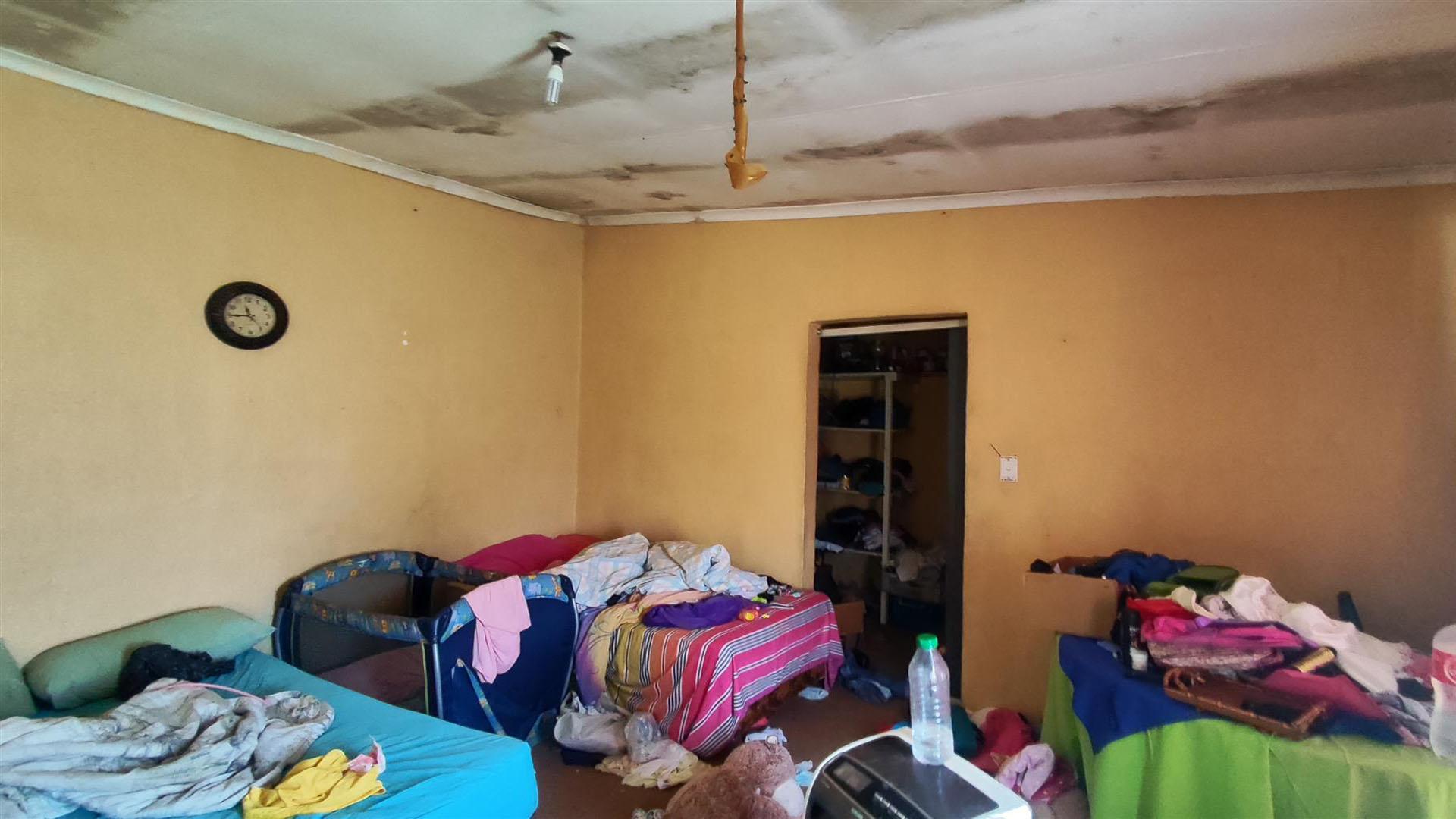 Bed Room 1 - 40 square meters of property in Cinderella