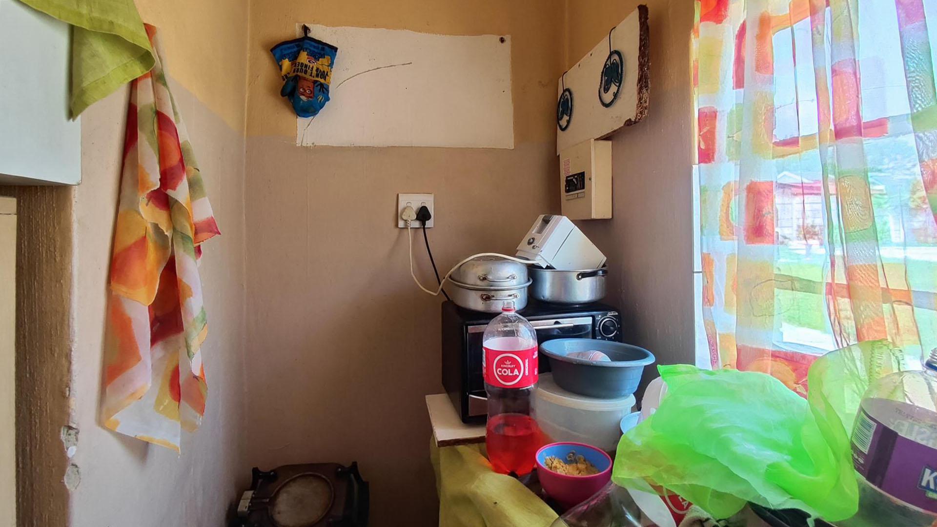 Kitchen - 28 square meters of property in Cinderella