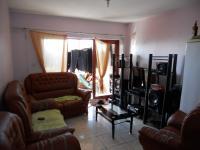 Lounges - 12 square meters of property in Bluff