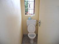Bathroom 1 - 1 square meters of property in Ennerdale