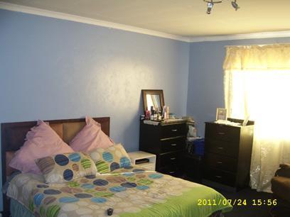 3 Bedroom Cluster for Sale For Sale in Eldorado Park AH - Private Sale - MR054292
