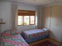 Bed Room 1 - 16 square meters of property in Umtentweni