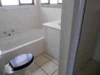 Bathroom 1 - 7 square meters of property in Agulhas