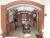 Kitchen - 26 square meters of property in Leeuwfontein Estates