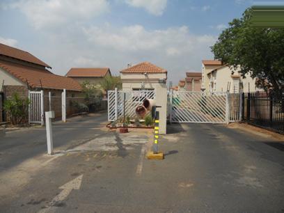 1 Bedroom Sectional Title for Sale and to Rent For Sale in Benoni - Private Sale - MR057171