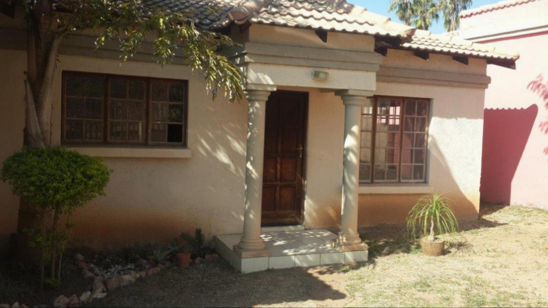 Front View of property in Nelspruit Central
