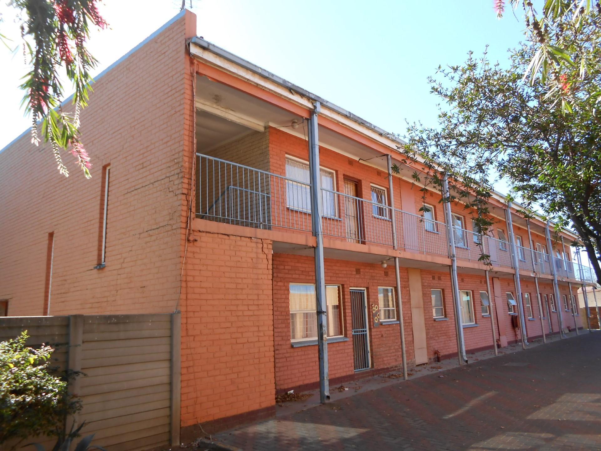 Front View of property in Vanderbijlpark