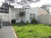 2 Bedroom 1 Bathroom House for Sale for sale in Kenilworth - CPT