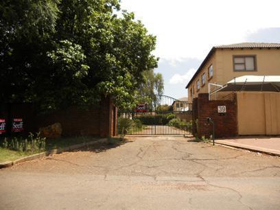 Front View of property in Krugersdorp