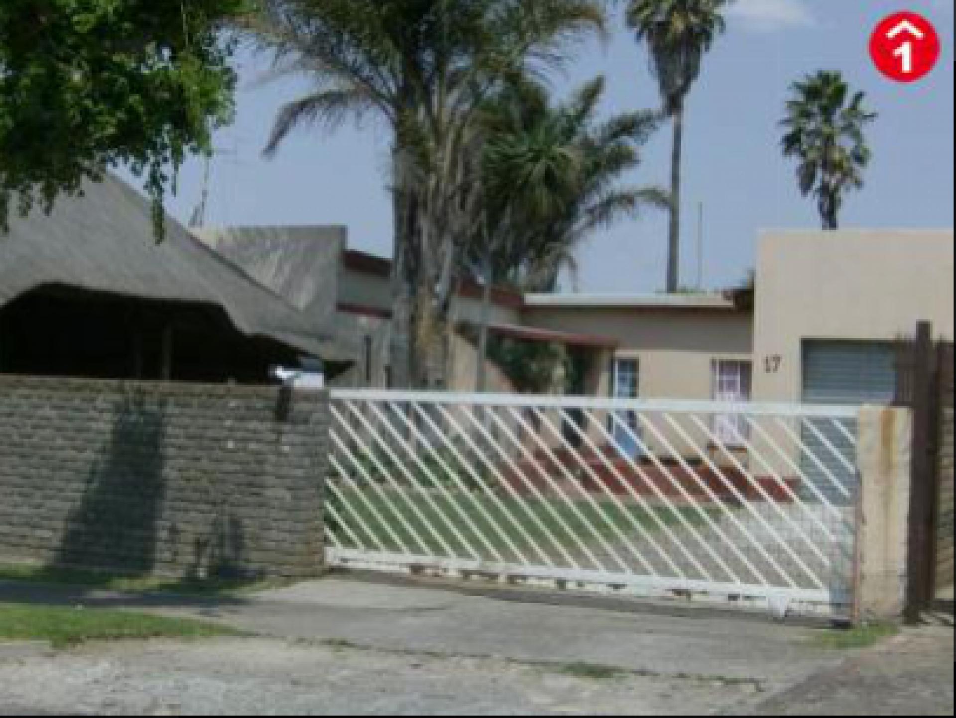 Front View of property in Krugersdorp