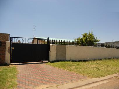  of property in Eldorado Park AH