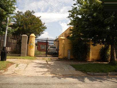 Front View of property in Krugersdorp