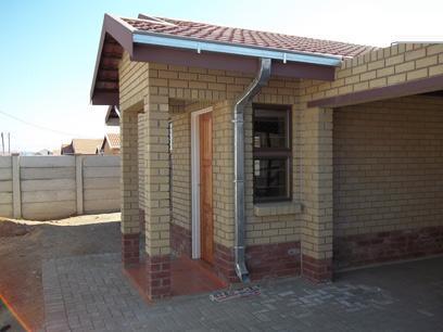 3 Bedroom House for Sale For Sale in Bloemfontein - Private Sale - MR061141