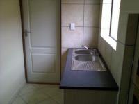 Kitchen - 15 square meters of property in Hartenbos