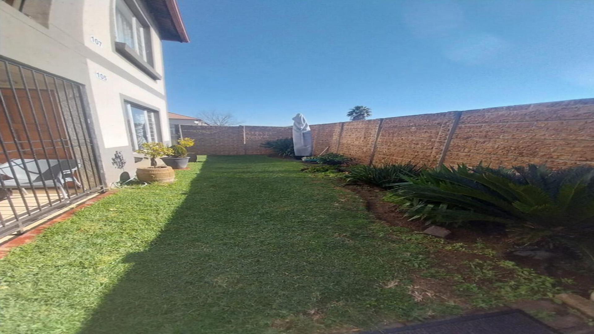 Garden of property in Parkrand