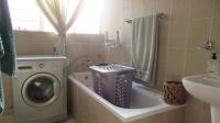 Bathroom 1 - 6 square meters of property in Parkrand