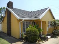 3 Bedroom 1 Bathroom House for Sale for sale in Moffat View