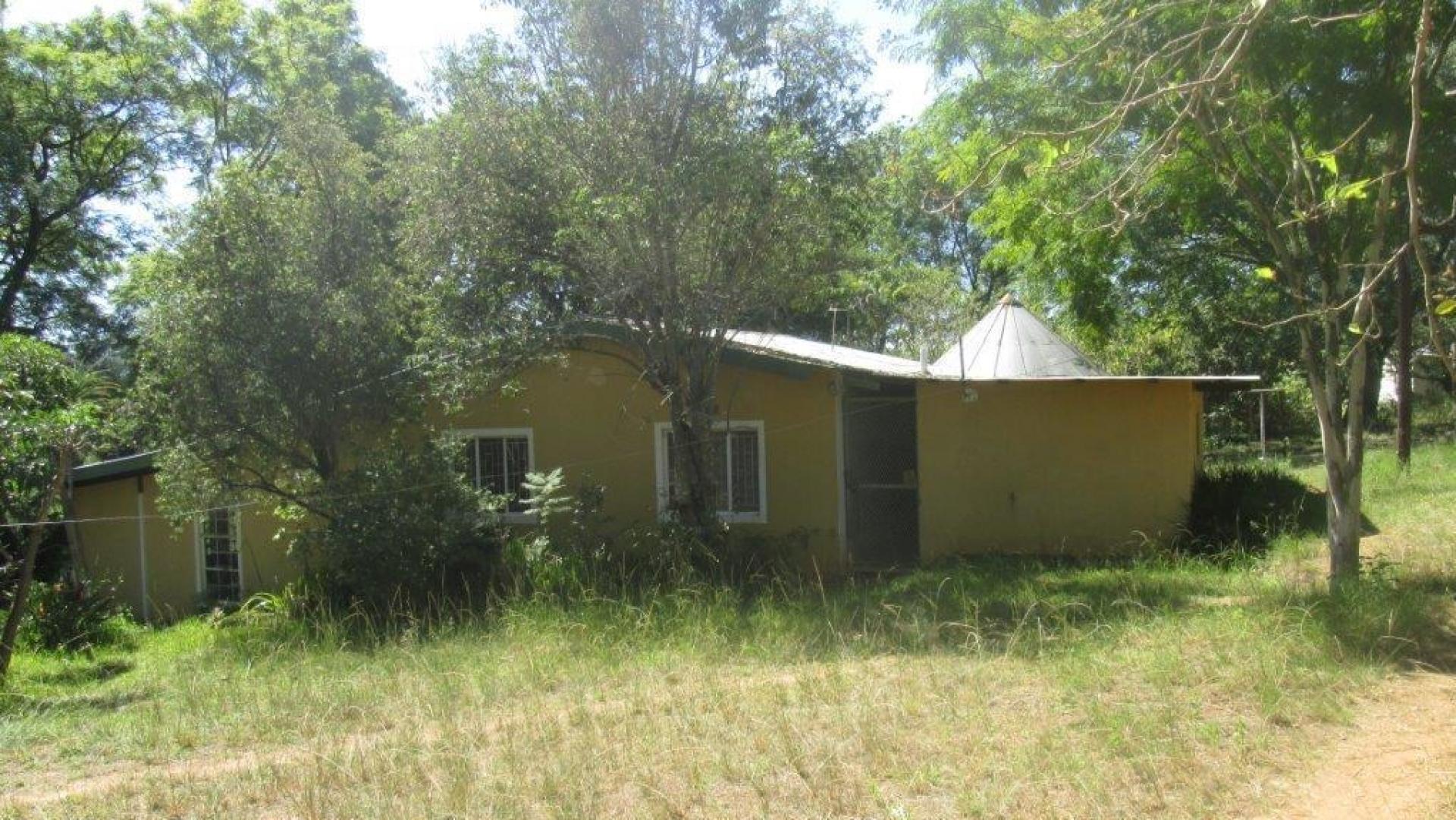 Front View of property in White River