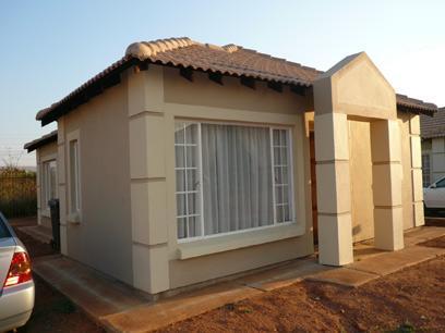 3 Bedroom Simplex for Sale For Sale in Pretoria North - Home Sell - MR06248