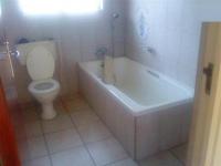 Bathroom 1 - 7 square meters of property in Margate