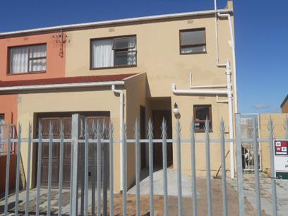 3 Bedroom House for Sale For Sale in Strandfontein - Home Sell - MR063205