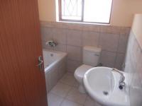 Main Bathroom - 3 square meters of property in Paarl