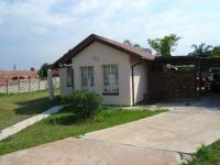 Front View of property in The Orchards