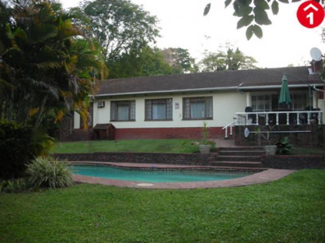 4 Bedroom House for Sale For Sale in Pinetown  - Private Sale - MR06421