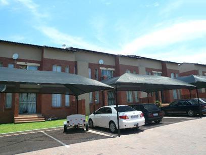 3 Bedroom Cluster for Sale For Sale in Midrand - Private Sale - MR064544